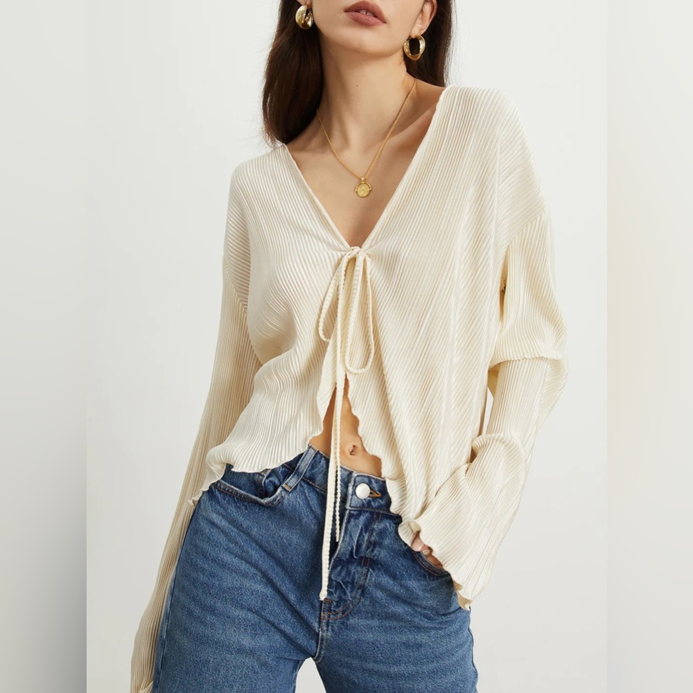 Textured Ruffle Trim Tied Blouse